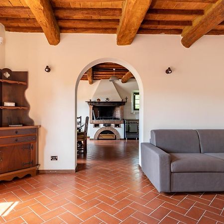 La Casina Di Elisa Vila Montecarlo Exterior foto