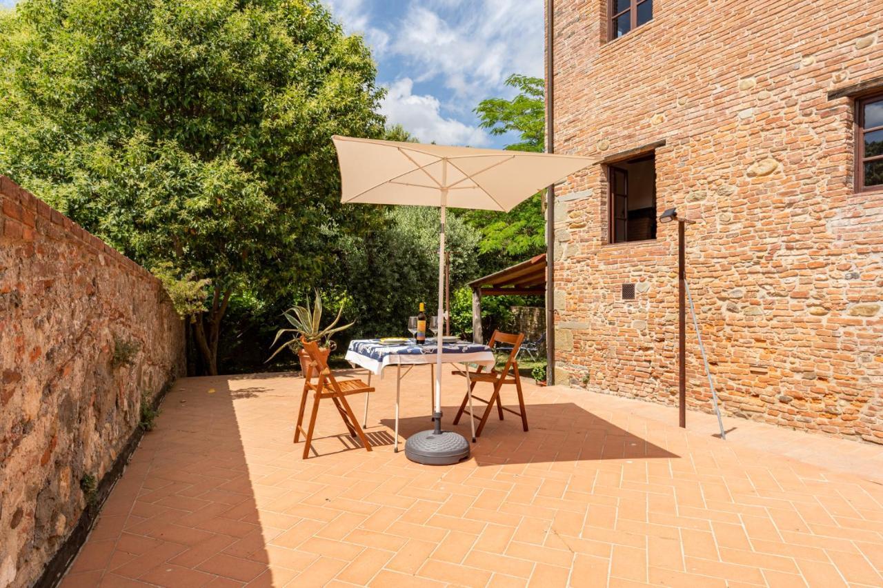 La Casina Di Elisa Vila Montecarlo Exterior foto
