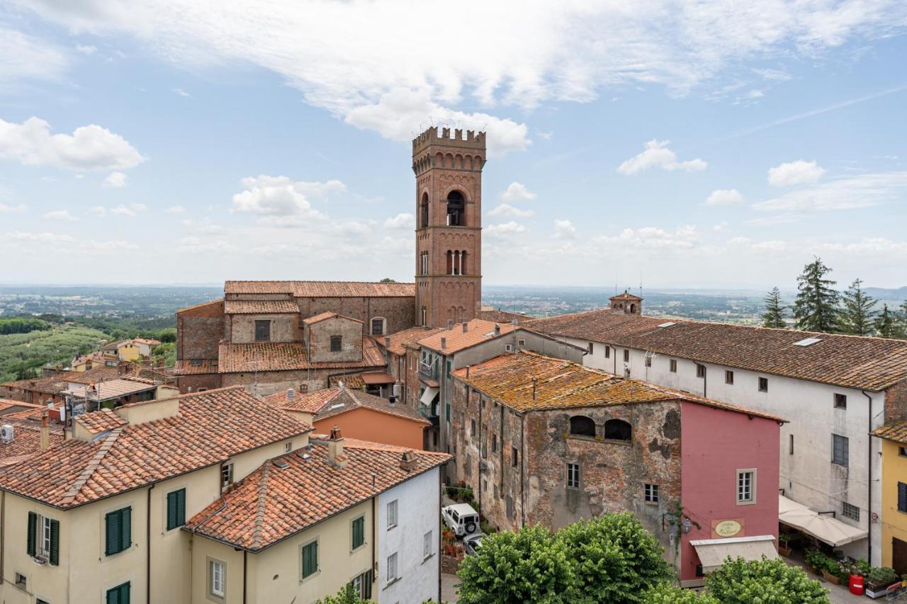 La Casina Di Elisa Vila Montecarlo Exterior foto