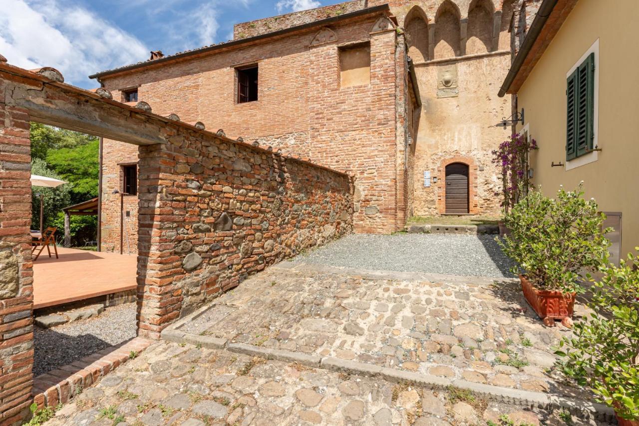 La Casina Di Elisa Vila Montecarlo Exterior foto